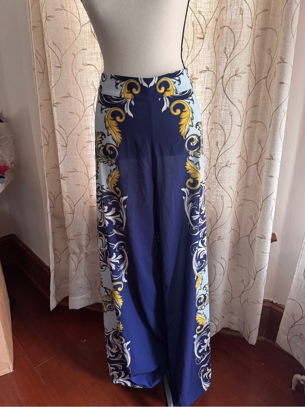 Alice and Olivia Athena Scarf Print Wide Leg Pants